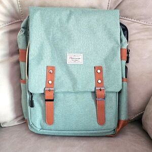 NWT Modoker green laptop‎ backpack